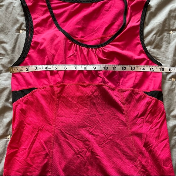 Lululemon Women's Round Neck Athletic Tank Top Size 8 - Picture 9 of 10